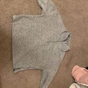 Fabletics sweater